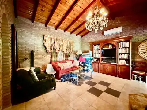 Casa en Venta de 1 Dormitorio en Funes