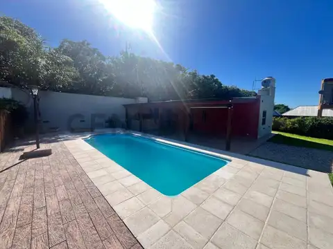 185 Entre 80 y  84 , Piso 0