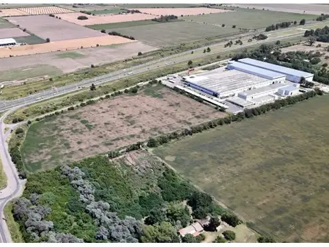 Autopista Rosario Santa Fe y 34 S o Av. Silvestre Begnis- Loteo Industrial