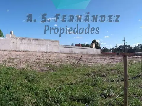 Av. Pampa Soler Y Las Rosas