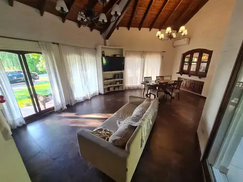 Casa en Venta al Noreste