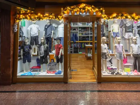 Avenida Rivadavia 6800