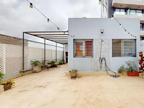 Depto Tipo Casa en Venta de 4 ambientes