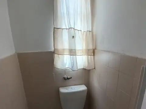 Oportunidad: Simpática Oficina 2 ambientes en  Uruguay y Viamonte