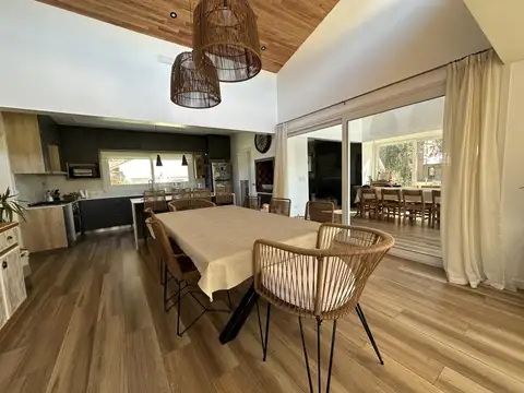 Casa en alquiler temporada en Barrio Arenas del Sur