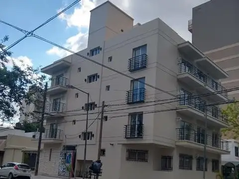 Cochera - B.San Martin