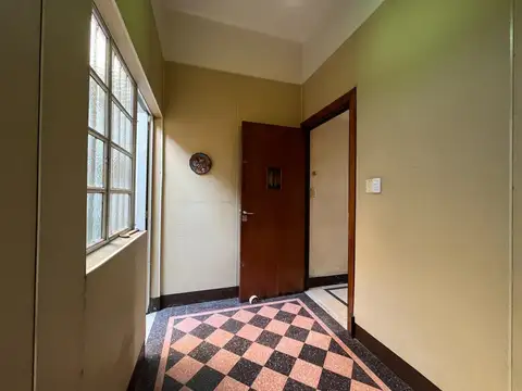 Depto Tipo Casa en Venta al Este