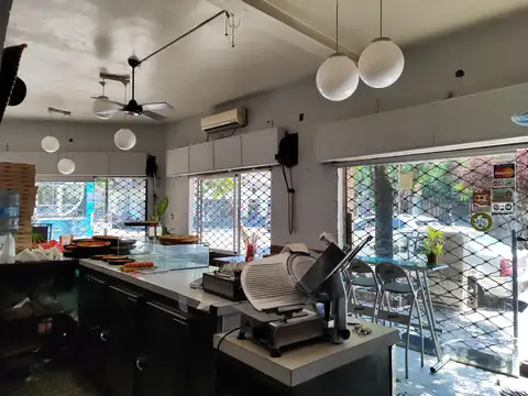 Local en Venta en Munro, USD 200.000