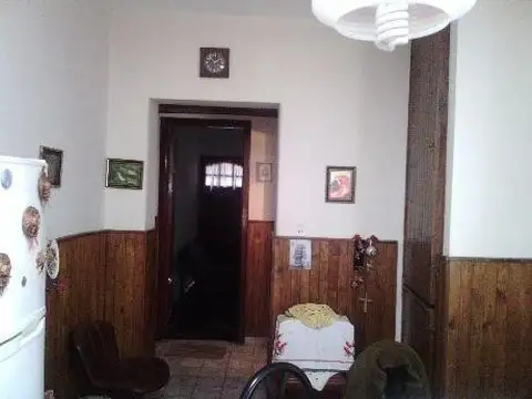 Casa en Venta en Bernal Oeste, USD 60.000