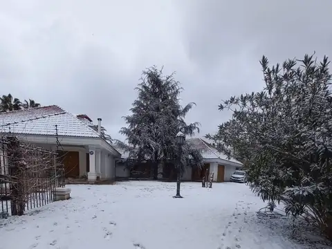 INCREIBLE CASA QUINTA B° RESIDENCIAL LA PUNTILLA