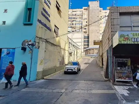 COCHERA DOBLE – COMPLEJO LA MERCED – B° CENTRO