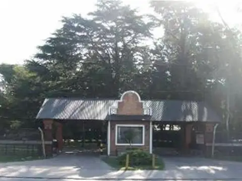 VENTA DE 4 PARCELAS EN BARRIO CERRADO JUNTAS O SEPARADAS