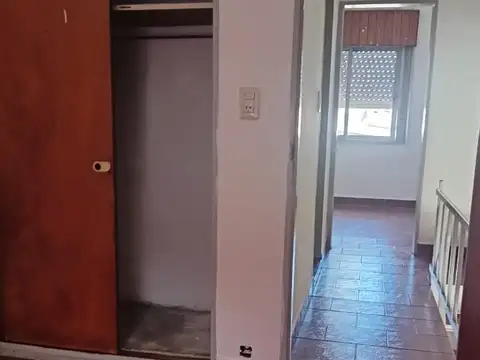 Méndez De Andes 2200