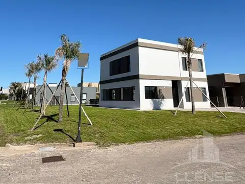 Casa de 250 M2 en venta a estrenar - Hudson Park