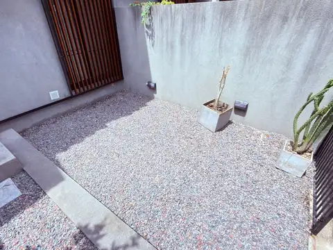 Casa en Alquiler en Bella Vista, $ 900.000