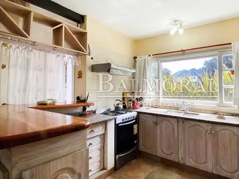 Casa 3 ambientes con 4 baños