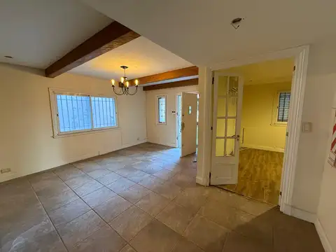 Casa en Venta en La Perla Norte, USD 410.000