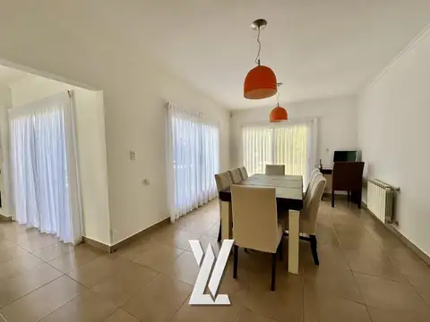 Casa en Venta al Este