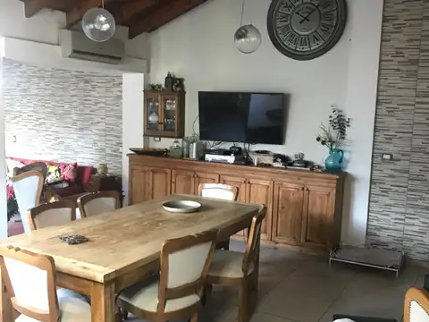 HERMOSA CASA EN BERNAL