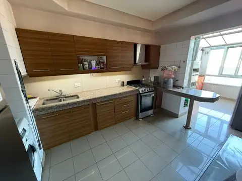 Departamento en Venta de 5 ambientes