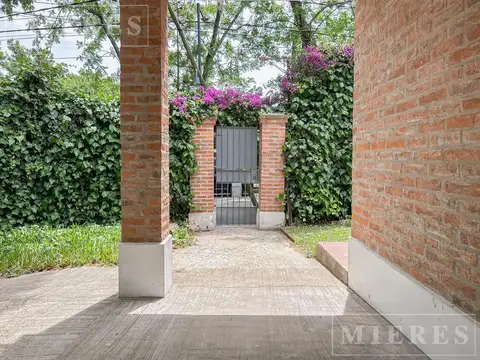 Casa en Venta al Noreste