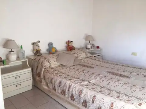 Depto Tipo Casa en Venta con 1 cocheras