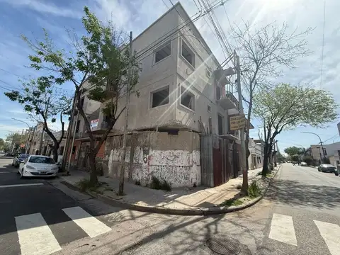 Depto Tipo Casa en Venta en Valentin Alsina, USD 64.000