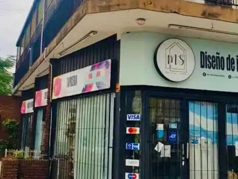 Local en Venta 40 años