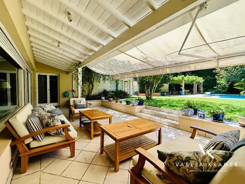 Pirovano al 1200, Martinez