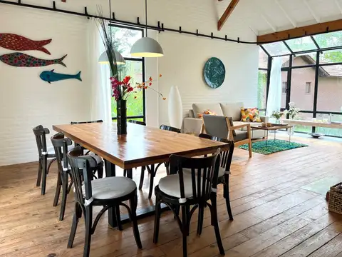 Esplendida casa a tres cuadras del mar y 5 del centro