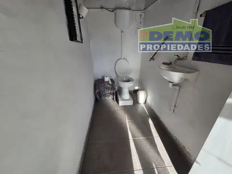 Local en Villa De Mayo