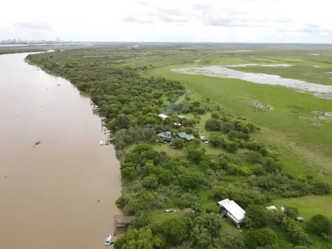 Terreno en Venta 20  mts Frente