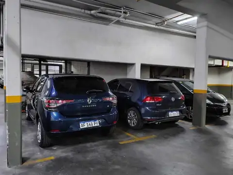 Cochera en Venta Cubierta