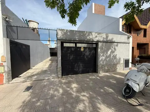 Casa en Venta en Villa Lugano, USD 198.000