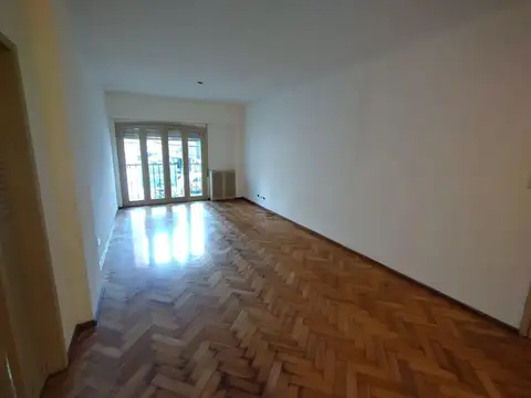 Departamento 2 dormitorios Ricardone entre Entre Ríos y Mitre Rosario Alquiler