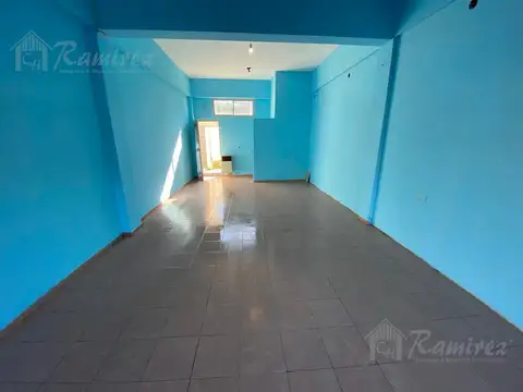 Local En Alquiler - Francisco Alvarez