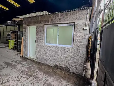 Alquiler - Galpón - Depósito - 1000 m2 - Piñeyro