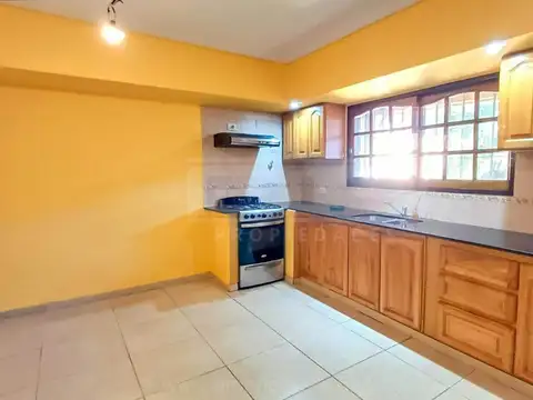 Depto Tipo Casa en Venta en Carapachay, USD 245.000