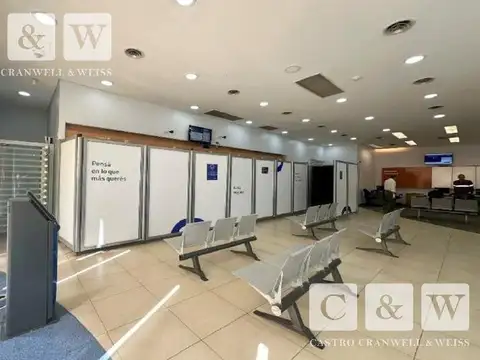 Av. Eva Perón al 1000