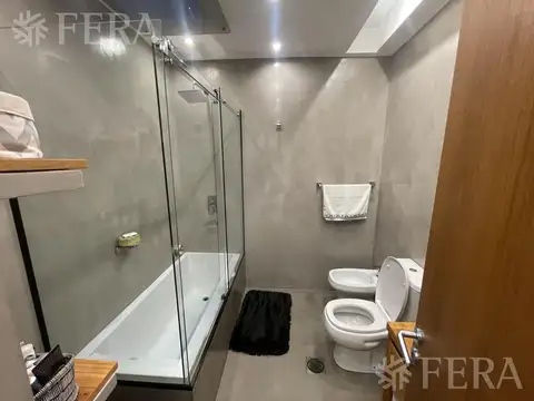 Venta casa 3 ambientes con cochera en Wilde