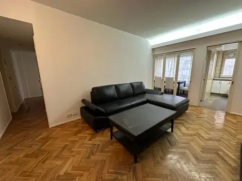 Alquiler Temporario Departamento 3 ambientes con Baulera en Recoleta
