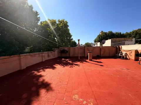 Mercedez 3100, Piso 0