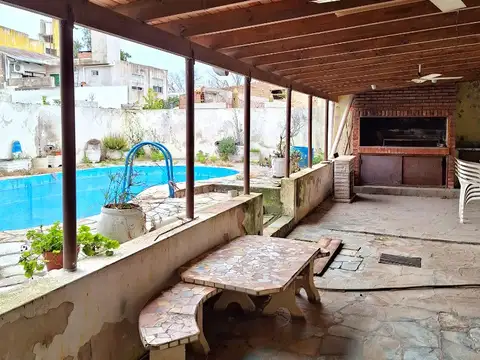 Doctor Félix Pagola 1000, Piso PB