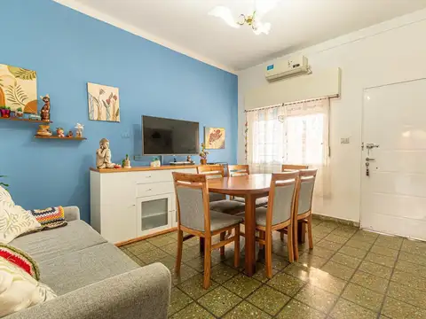 Depto Tipo Casa 4 ambientes con 1 baño