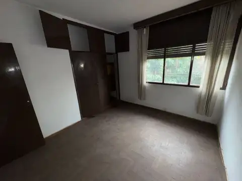 Depto Tipo Casa en Venta 63 años