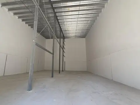 Galpon en Alquiler en Rosario, USD 4