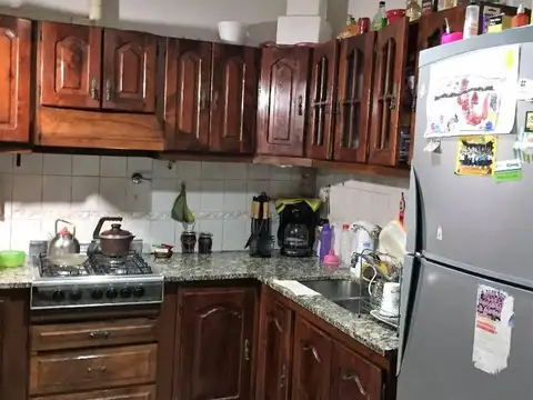 AMPLIO CHALET IDEAL 2 FAMILIAS  