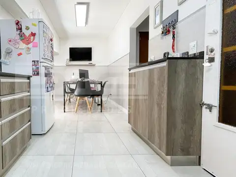 Depto Tipo Casa en Venta con 1 cocheras