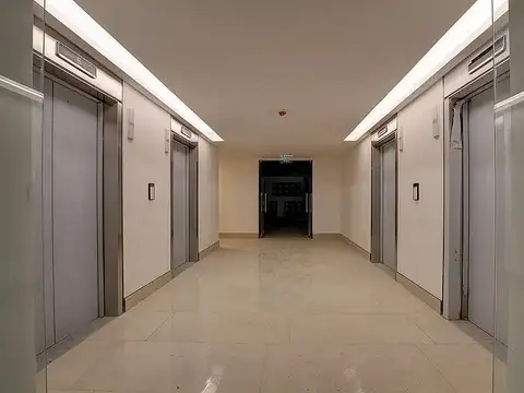 Oficina en Venta en Recoleta, USD 1