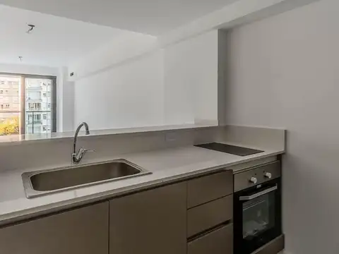 José A. Cabrera e/ Bulnes y Mario Bravo